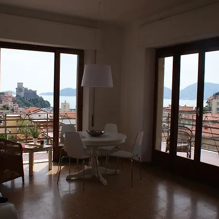 דירה Il Terrazzo Sul Castello